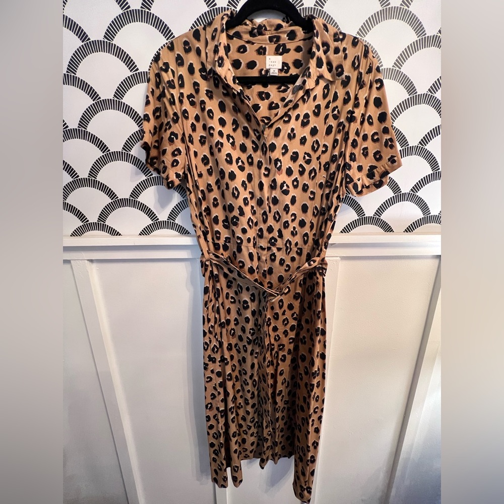 Leopard button up dress with belt detail